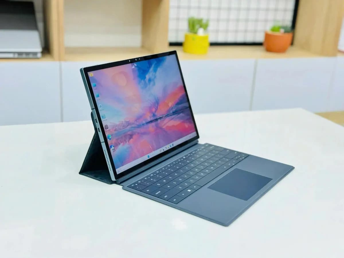 Dell XPS 13 9315 2-in-1 Intel Core Ultra i7-1250U Processor 16GB LPDDR5 512GB PCIe Windows 11 Pro 13-Inch 4
