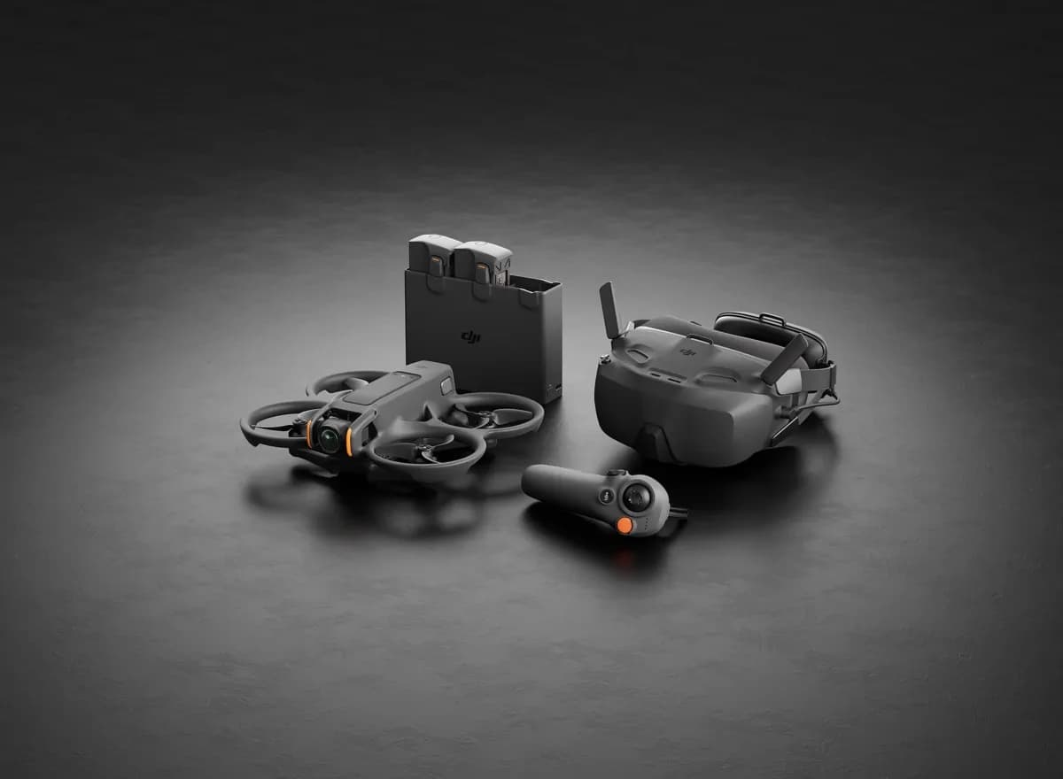 DJI Avata 2 Fly Smart Combo - 3 Batteries 5