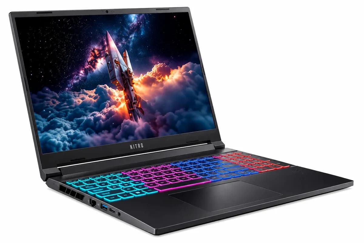 Acer Nitro V 16s AI (ANV16S-41-R2AJ) Amd Ryzen 7-260 32gb ram 1tb ssd 8gb NVvidia GeForce Rtx 5060 7