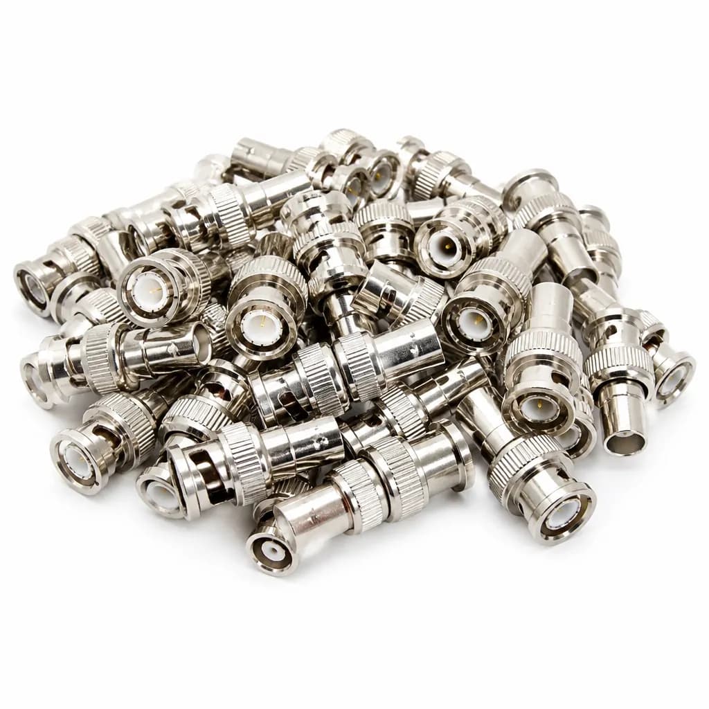 100 Pieces - BNC Male to AV Female Plug Connector for CCTV Camera