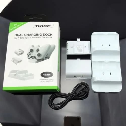 Xbox One S Dual Dock Charging Station & 2 Battery Packs & Usb Charger