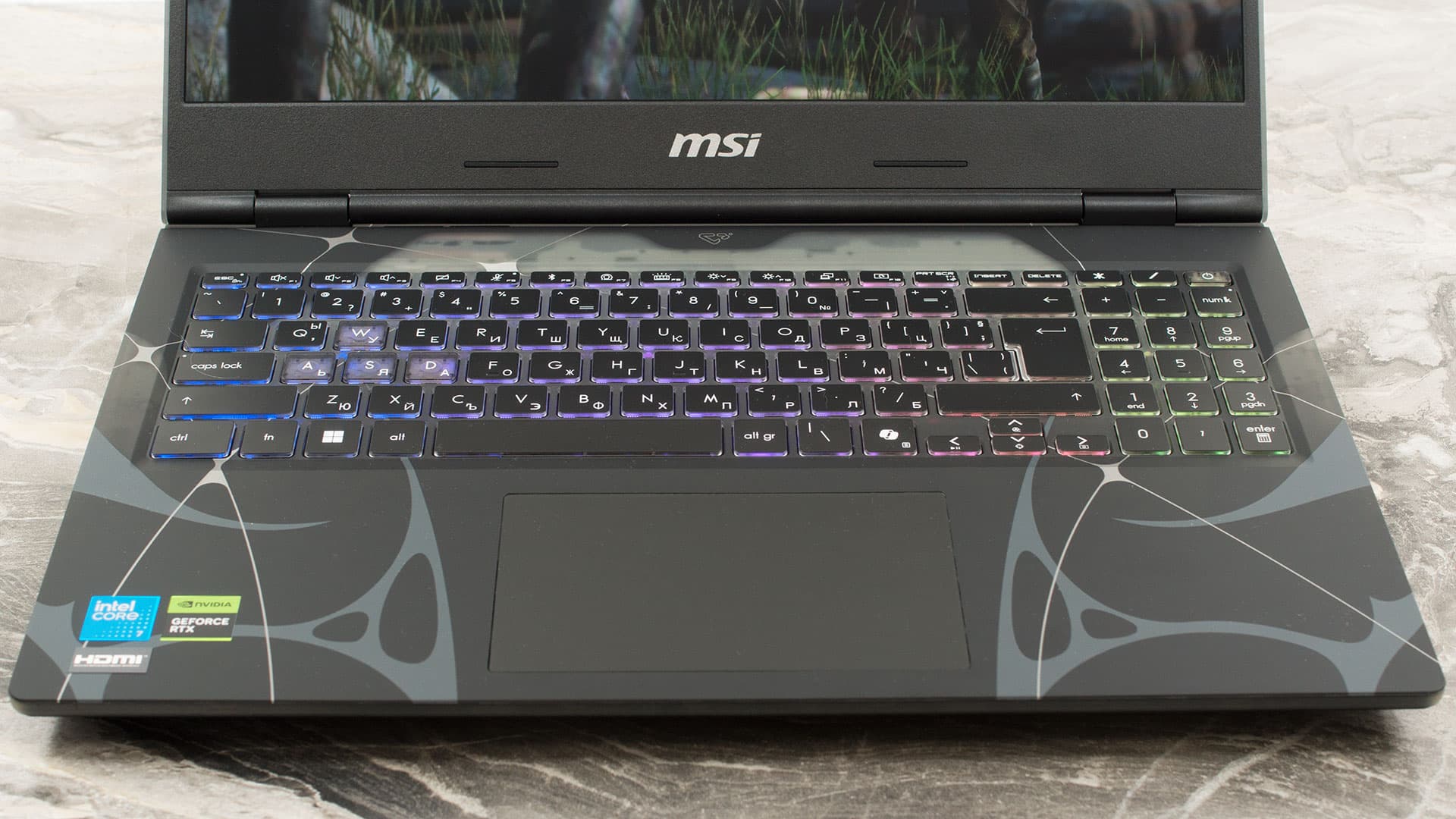 MSI Cyborg 15 16GB B2RWFKG-259US 512GB (Next-generation gaming laptop) 5