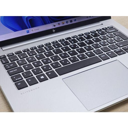HP EliteBook 840 G9 32GB DDR5 512GB PCIe SSD 14 inch Windows 11 Pro 4