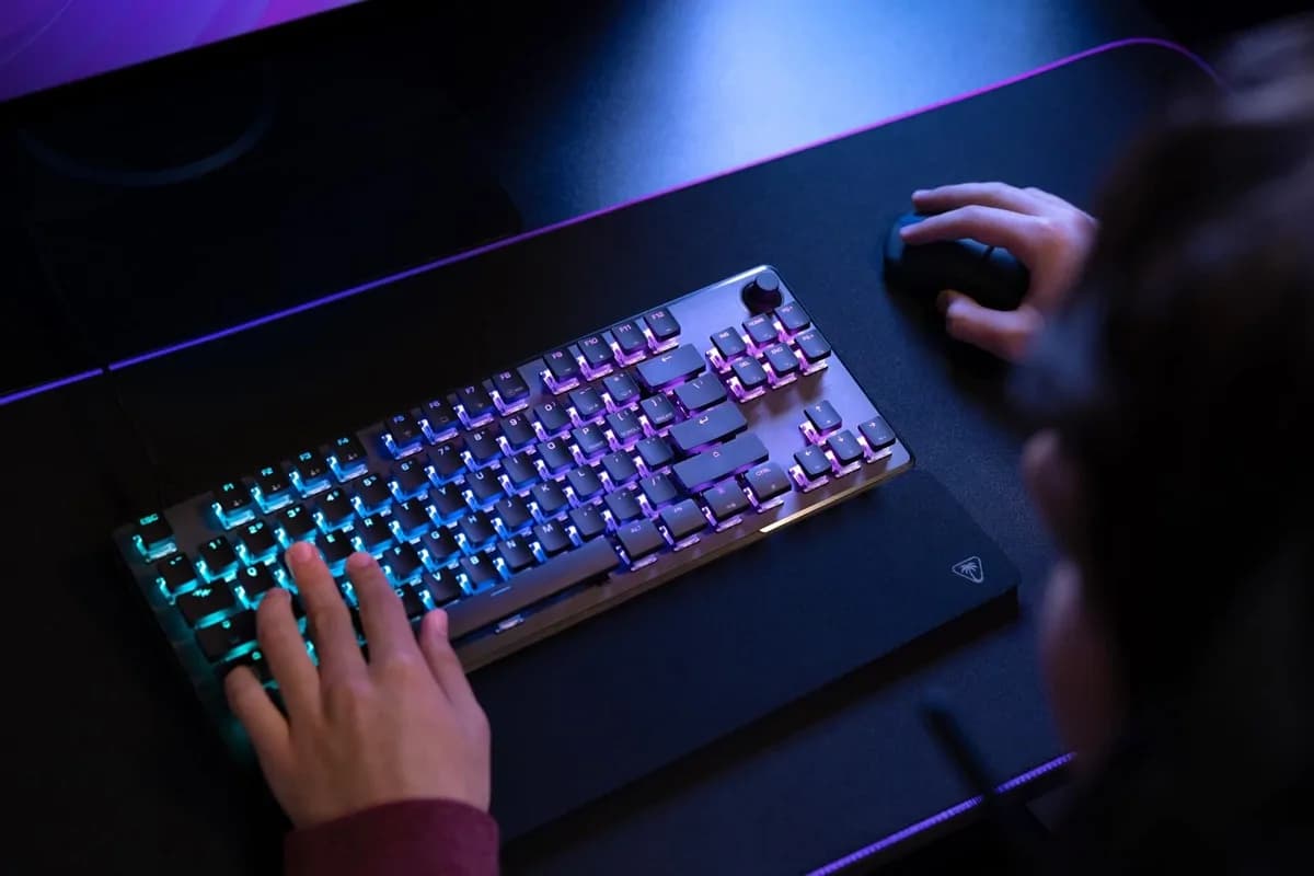 Turtle Beach Vulcan II Tkl Pro Magnetic Mechanical Rgb Gaming Keyboard- Tbk-2002-01-us 5