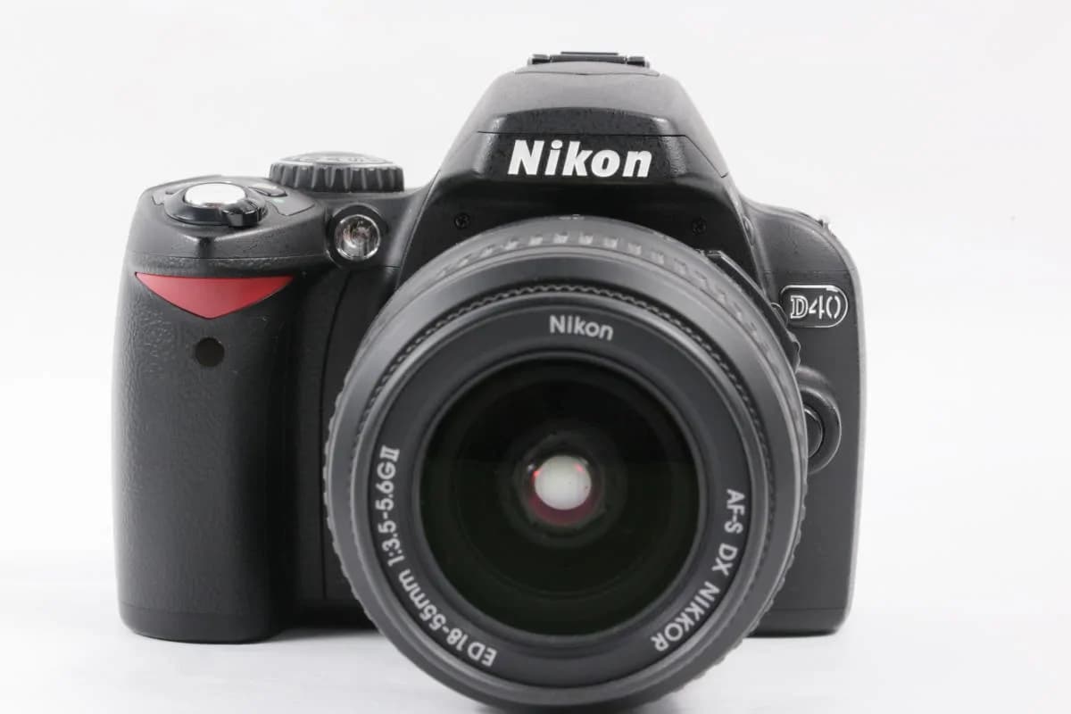 Nike Nikon D40 Dslr Camera With 18-55mm Lens | 6.1mp, Lightweight Entry-level Dslr | Compact Design | 3