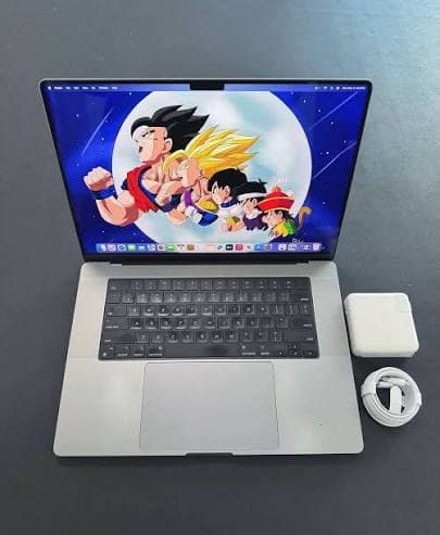 Apple MacBook Pro 2026 M5 Max 14inches 36GB Ram 2TB SSD 5