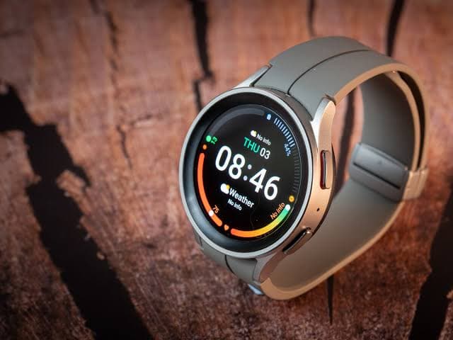 Samsung Galaxy Watch5 Pro 45mm Titanium LTE 3