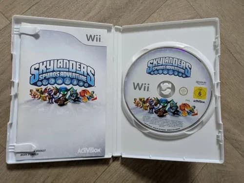 Skylanders Spyros Adventure Nintendo Wii Starter Pack Pal 2