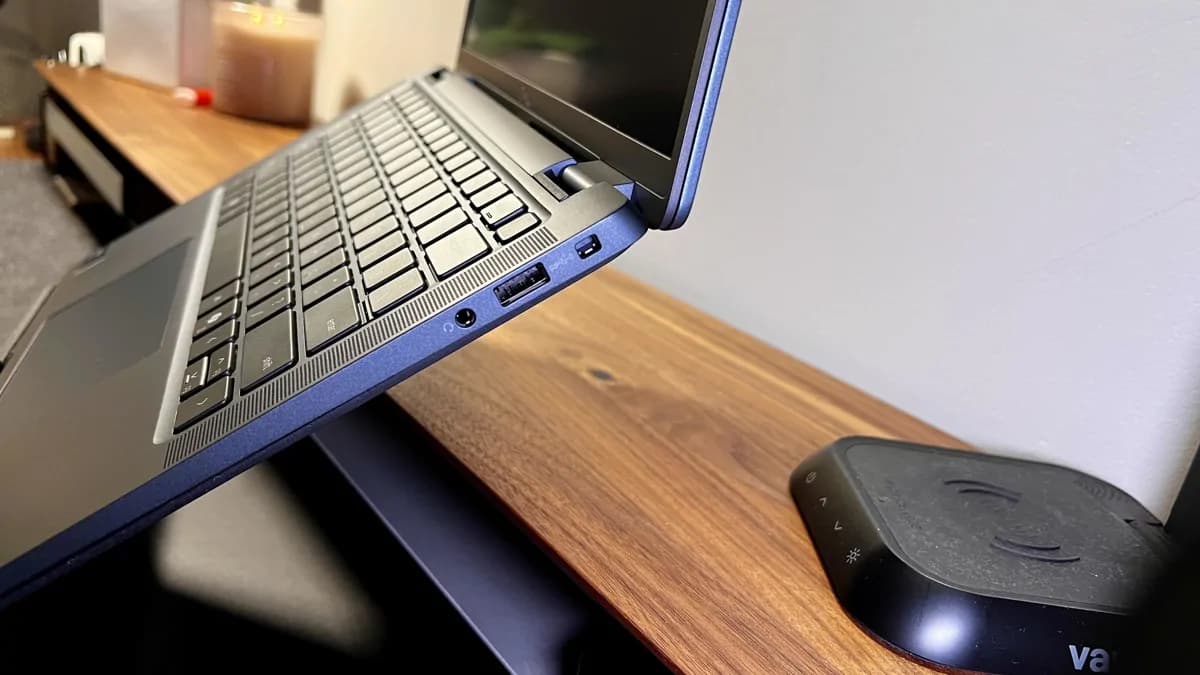 Dell Latitude 7350 Intel Core 7 165U Processor 16GB LPDDR5x-6400 256GB PCIe Windows 11 Pro 13-Inch 5