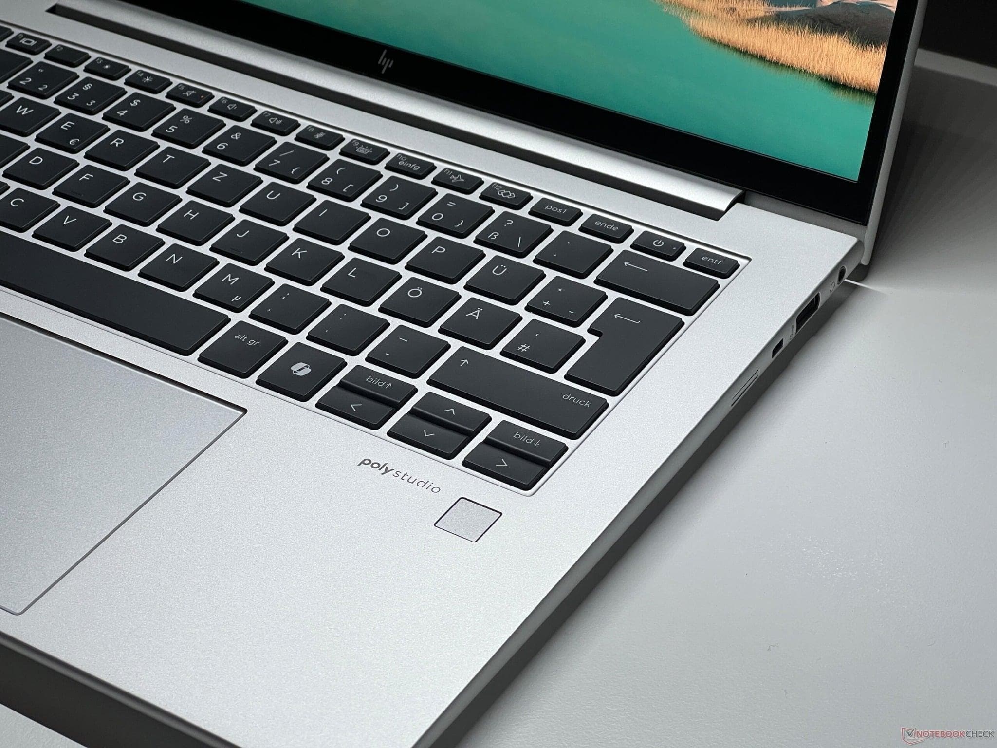 HP EliteBook 840 G10 32GB DDR5 1TB PCIe SSD 14 inch Windows 11 Pro 3