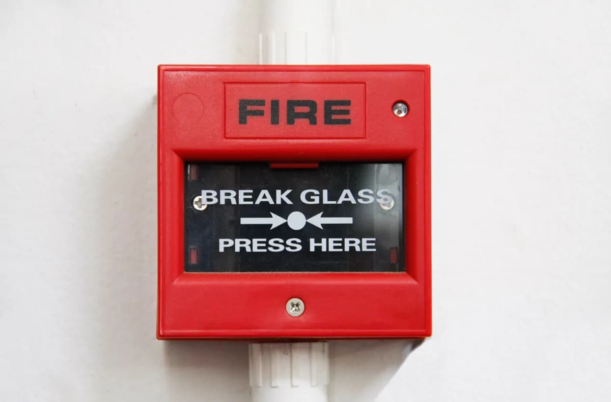 Unic Re-settable Break Glass For Fire Alarm 2