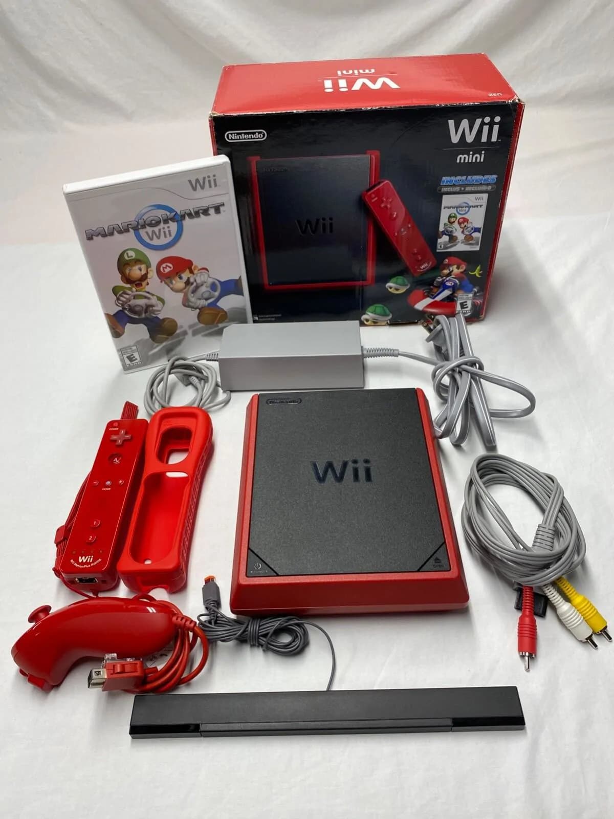 Nintendo Wii Mini Console 2