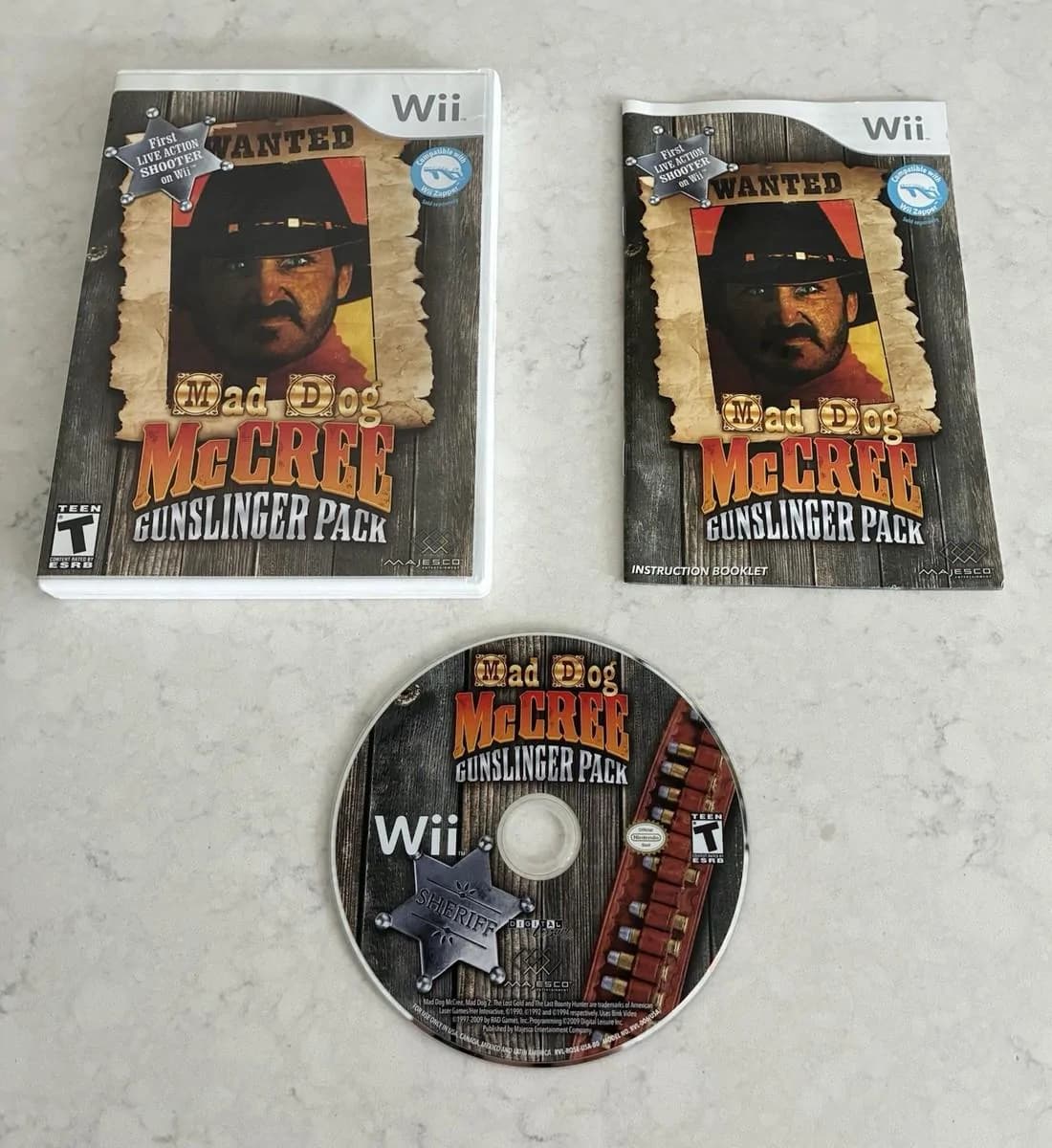 Mad Dog McCree Gunslinger Pack Nintendo Wii 2