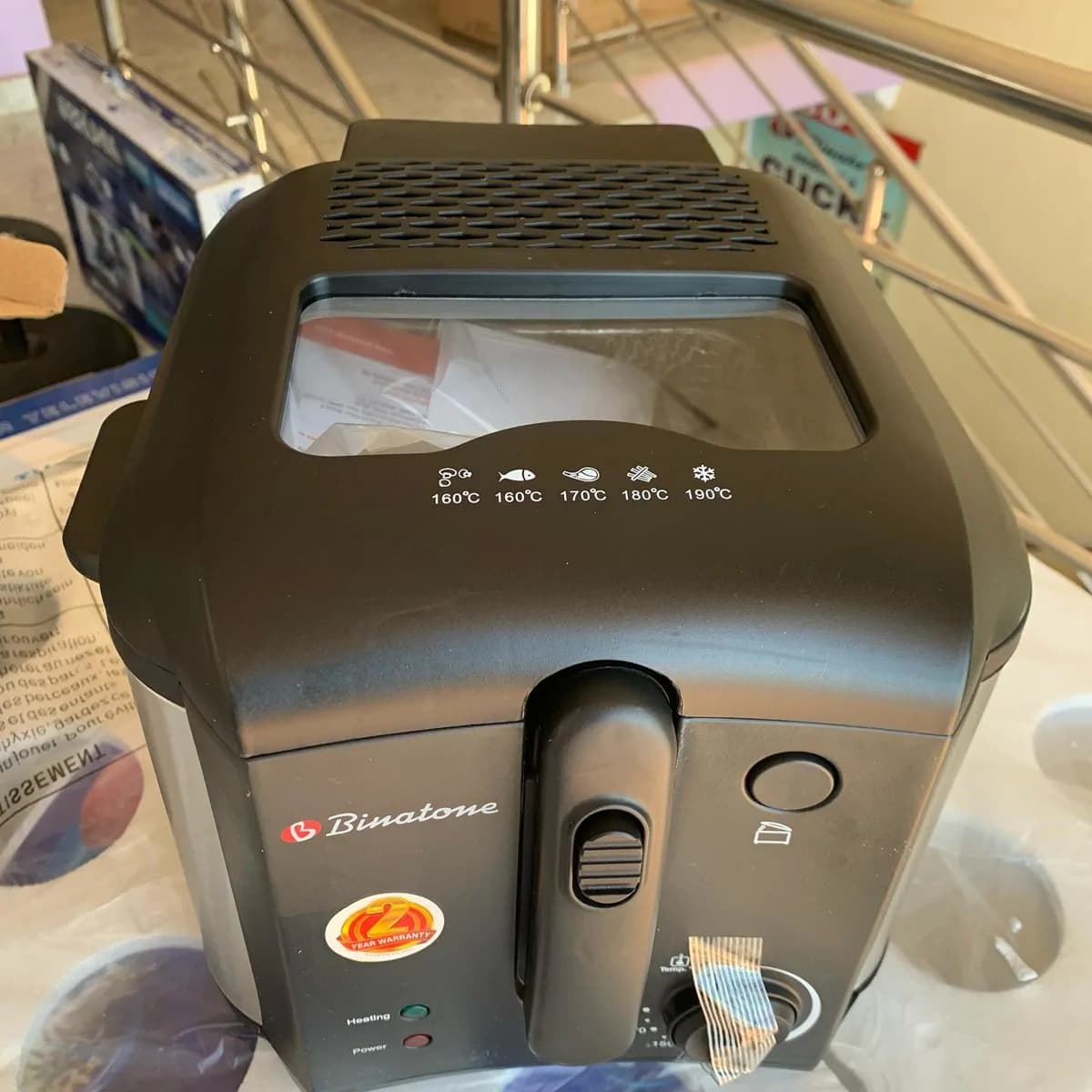 Binatone Deep Fryer Df 2500 - Black - 1600W 2