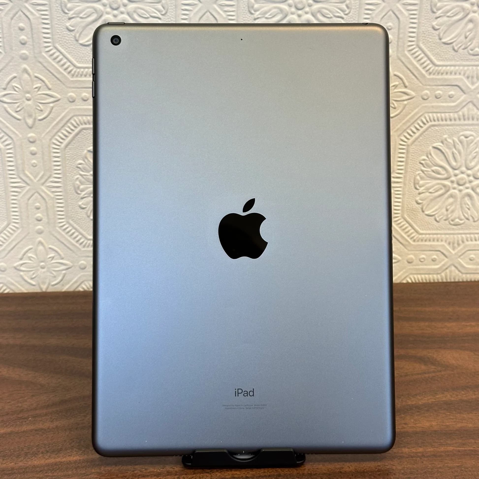 Apple iPad 9th Gen wifi only 3gb 10.2 inches 64gb iPadOS 15 5