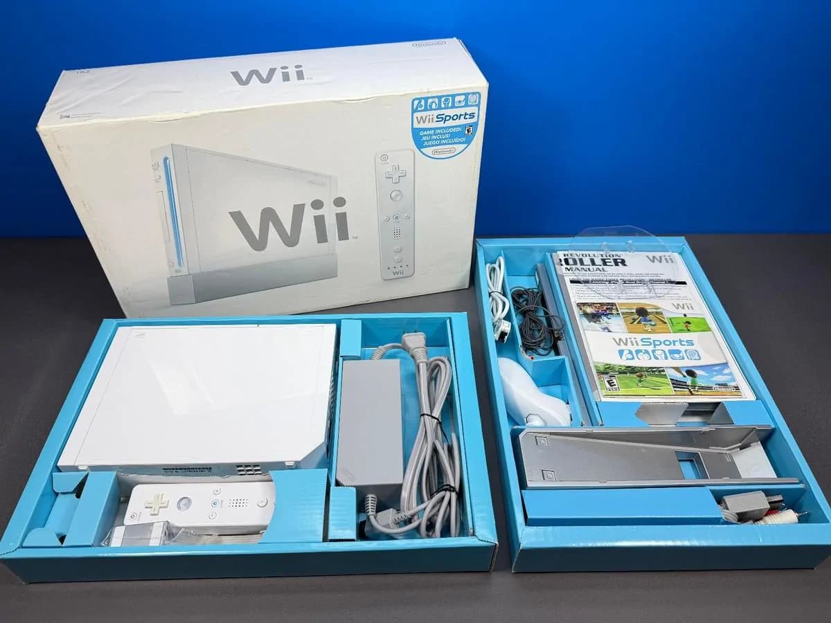 NINTENDO WII CONSOLE WITH ACCESSORIES