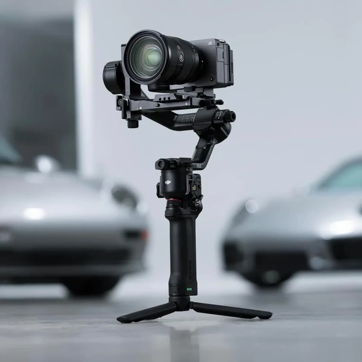 DJI RS 5 Gimbal Stabilizer for Camera