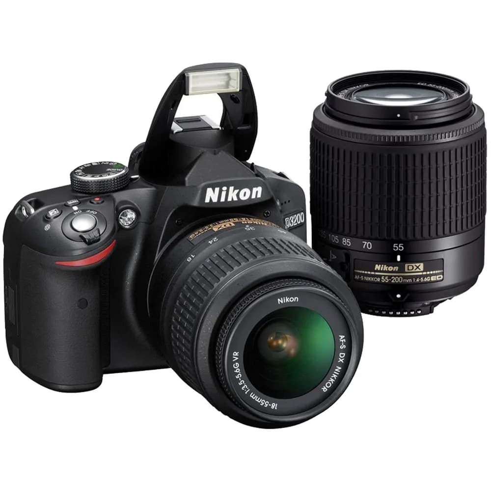 Nikon D3200 With 18-55mm Kit Lens